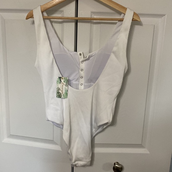 Envya Vici one piece swimsuit - Picture 6 of 6